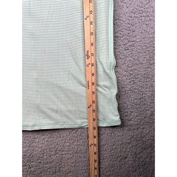 Lululemon not so basic gym tee Mint Moment 12 - Picture 9 of 12